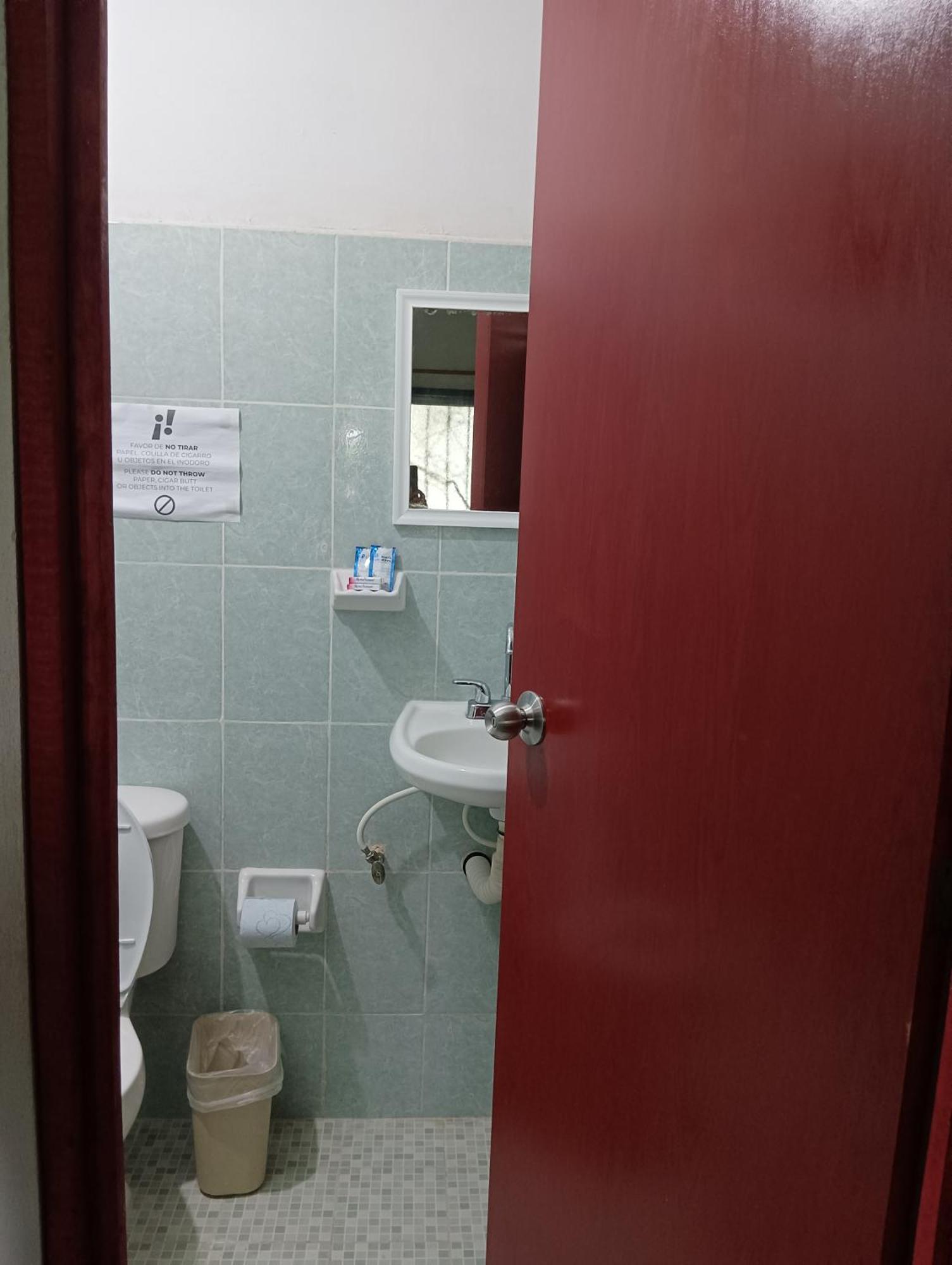 Alojamiento Ya'Ax Nah Playa del Carmen Room photo